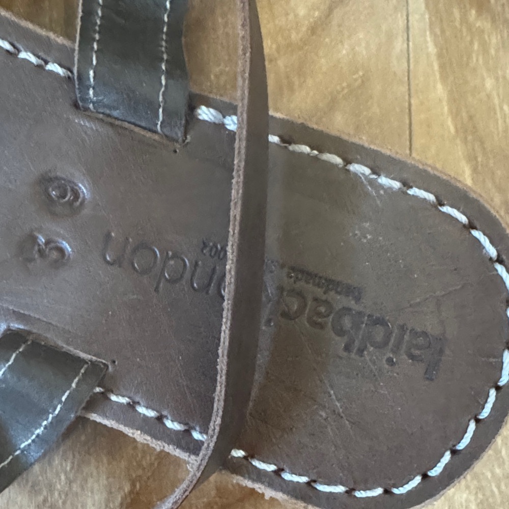 Laidback London summer sandals as 39 Handmade - Picture 4 of 4